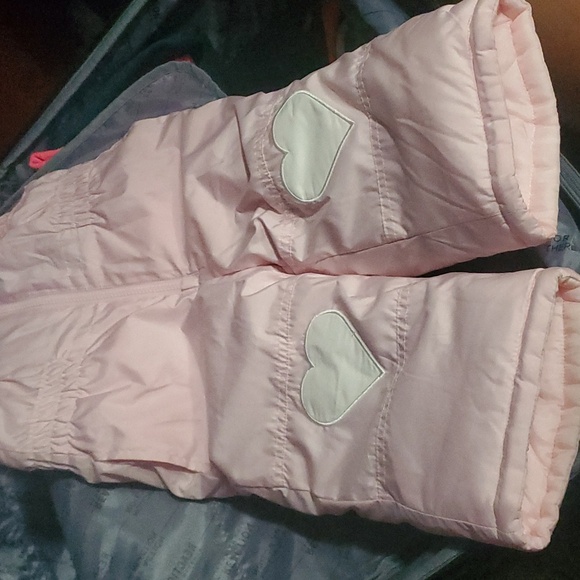 SNOWSUIT SET - Picture 2 of 16
